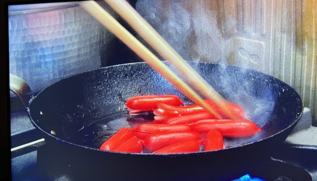 深夜食堂赤いウインナーと卵焼きのレシピと再現のコツ